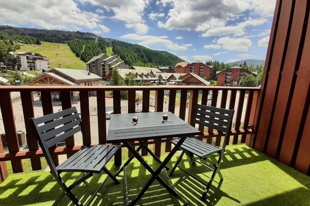 Superbe Appartement La Joue Du Loup Centre, 6 Personnes, Avec Parking Prive Saint-Étienne-en-Dévoluy Exteriör bild