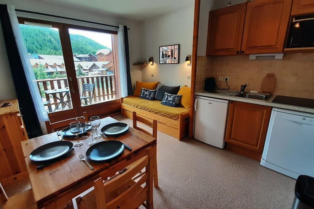 Superbe Appartement La Joue Du Loup Centre, 6 Personnes, Avec Parking Prive Saint-Étienne-en-Dévoluy Exteriör bild